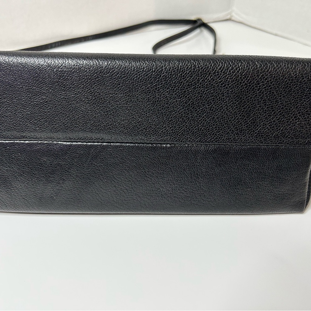 Hobo Amelia Crossbody Micrograin Leather Black NWT - Picture 8 of 13